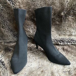 Charles David black Knit Booties 7.5